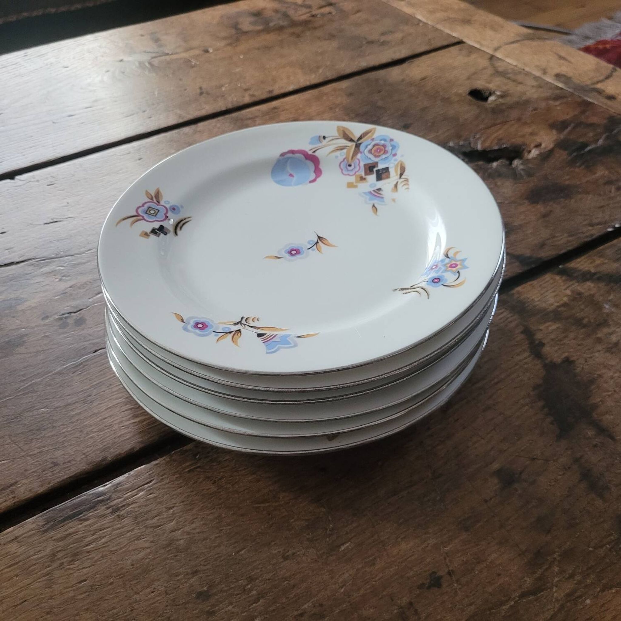 6 assiettes à dessert BD Limoges – décor floral géométrique – années 5