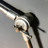 Articulate metal lamp