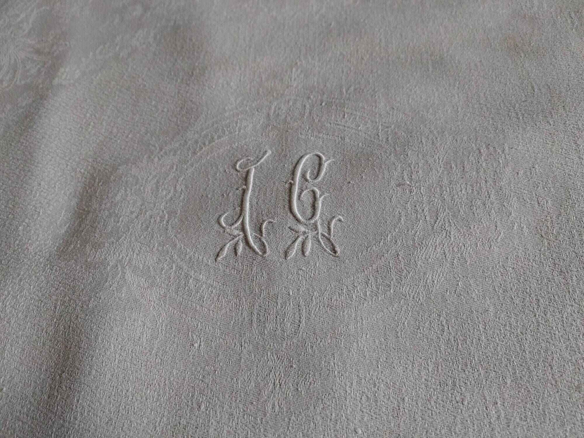 12 old table napkins - Linen & silk damask with Floral decoration - JC monograms