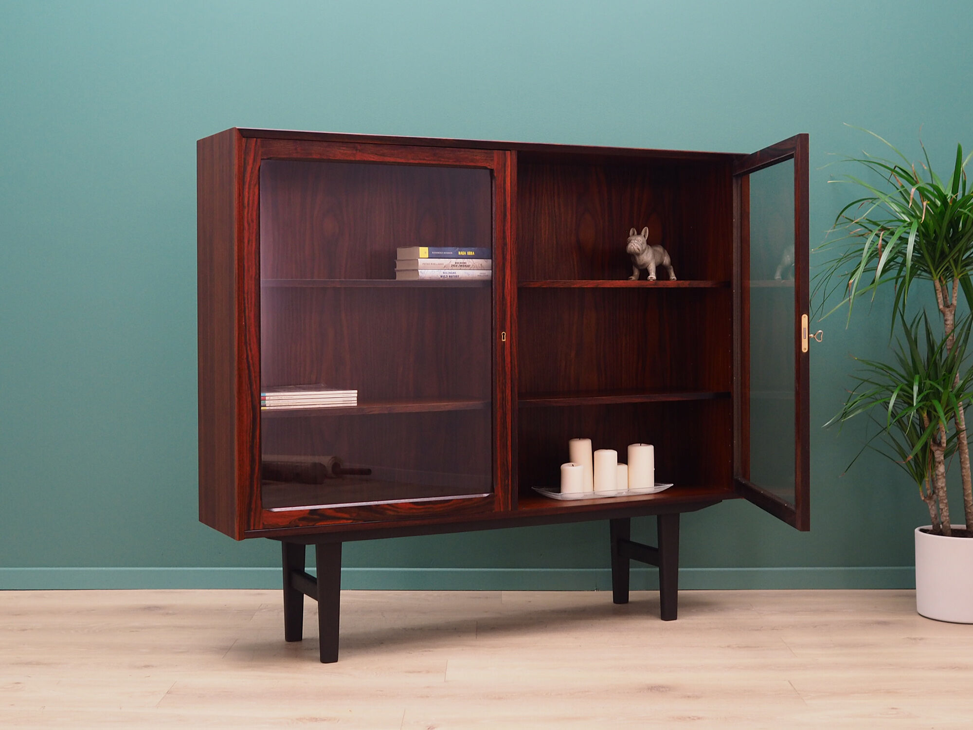 Showcase Brouer Mobelfabrik 60/70