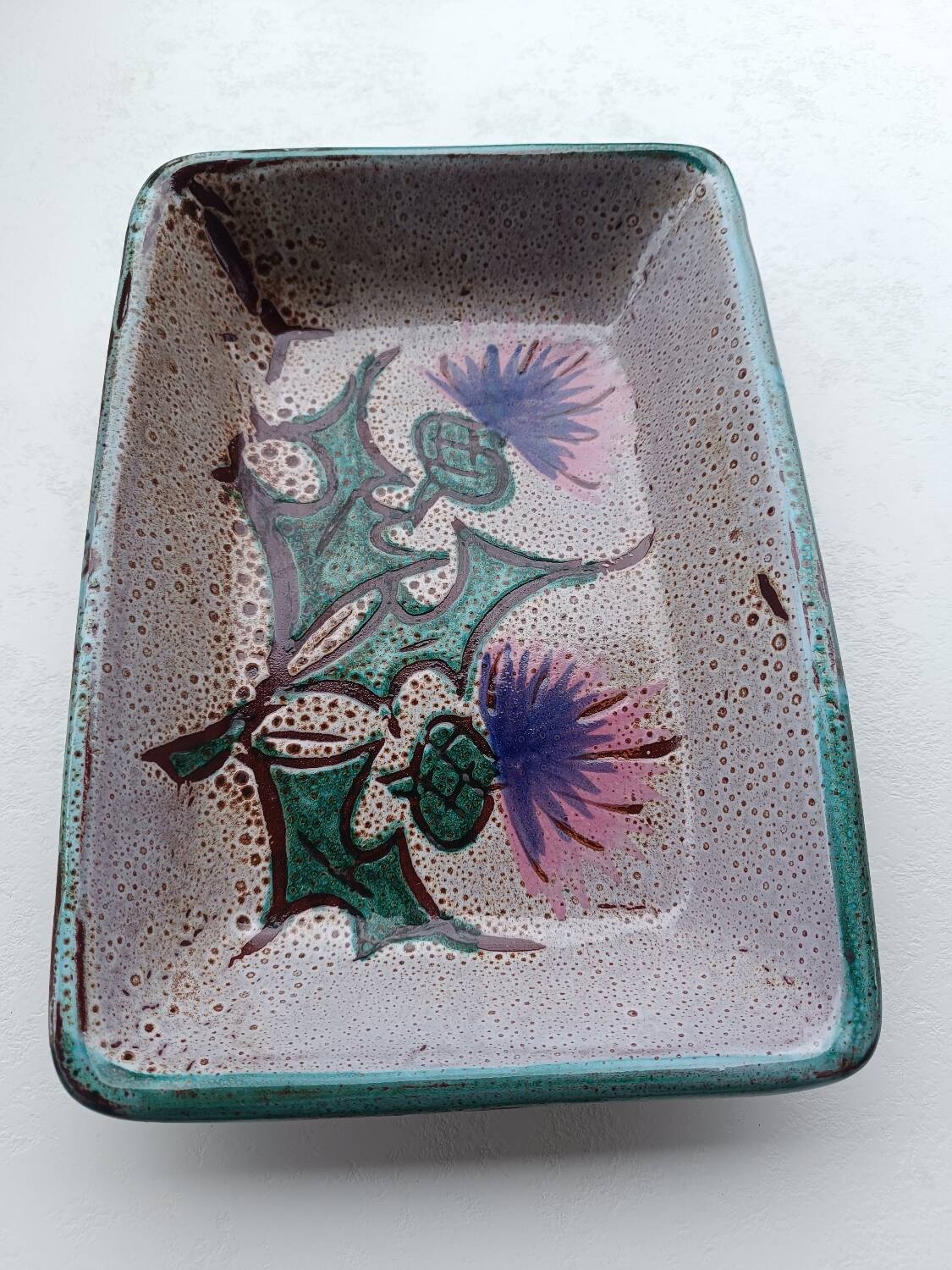 Vallauris thistle dish