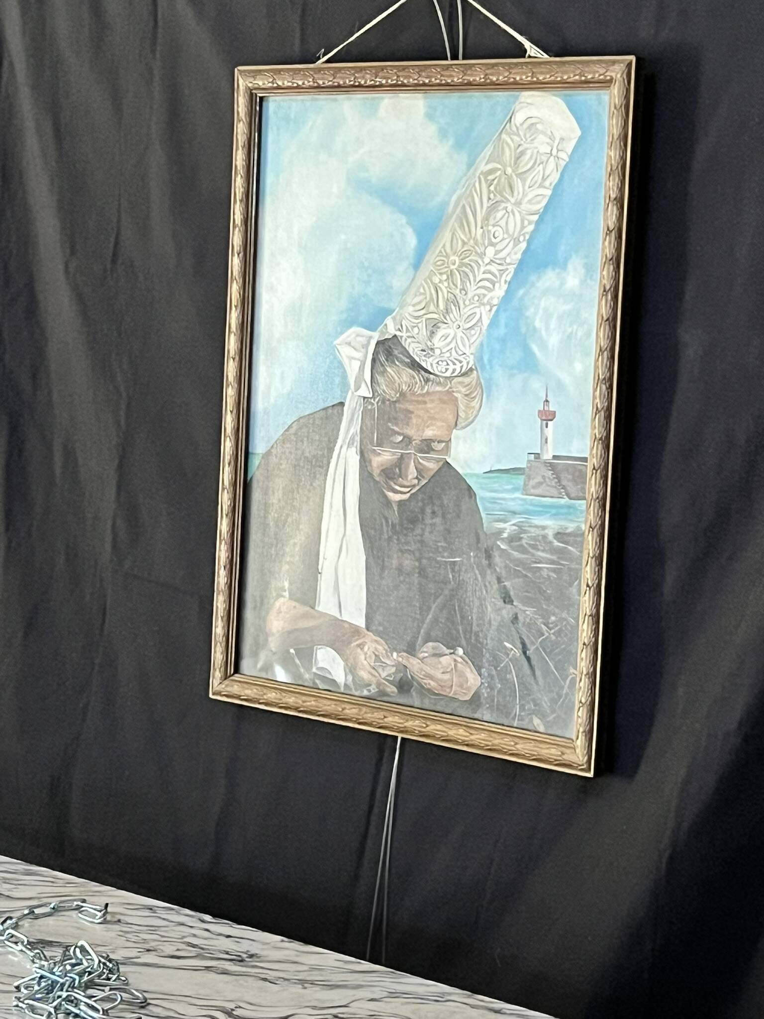 Huile sur toile "Bigoudène au port, XXe siècle
