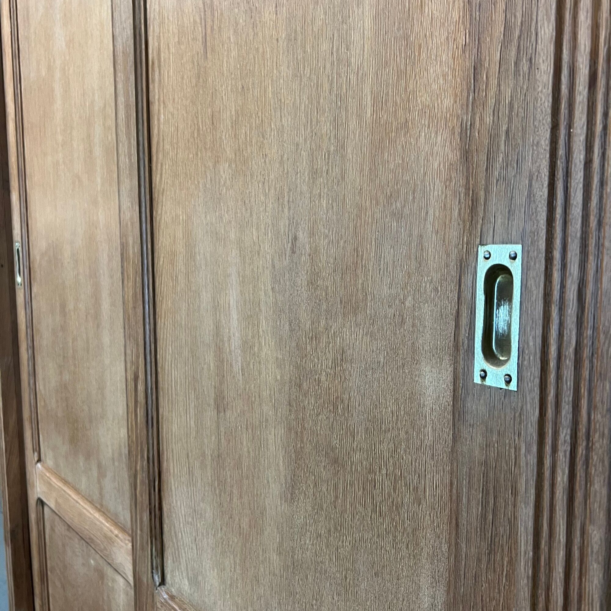 Vintage wardrobe wardrobe sliding oak