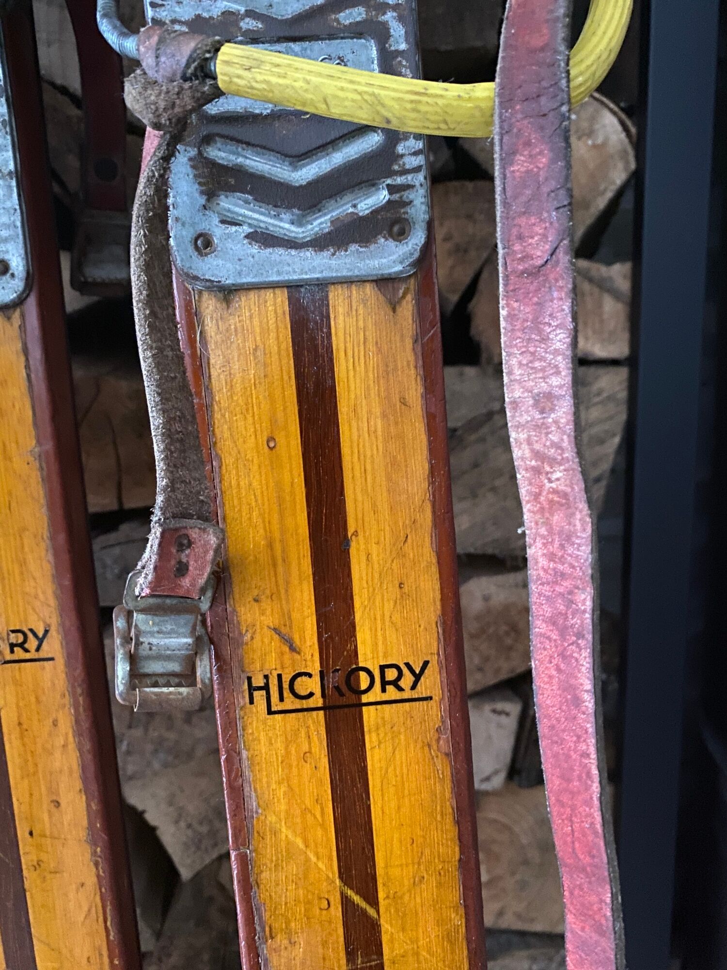 Paire de ski Rossignol Hickory vintage en bois