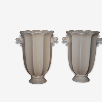 Paire de vases en Porcelaine