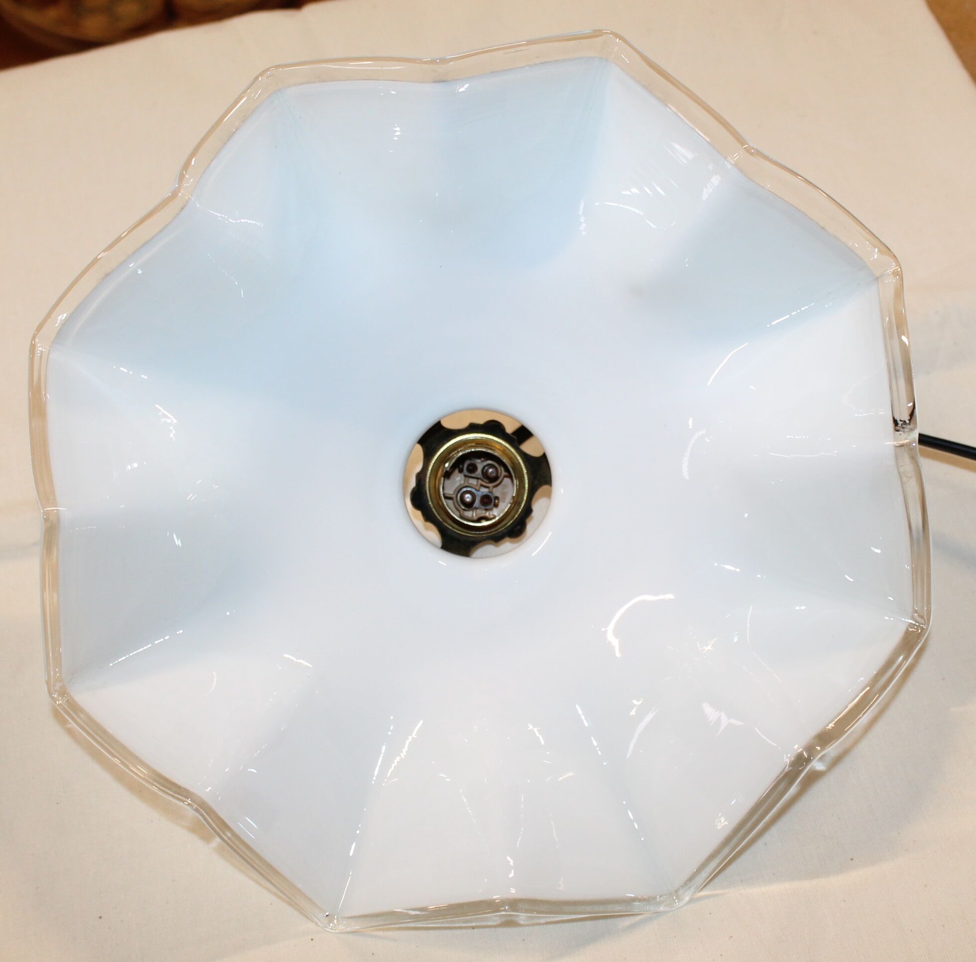 Opaline hanging lamp