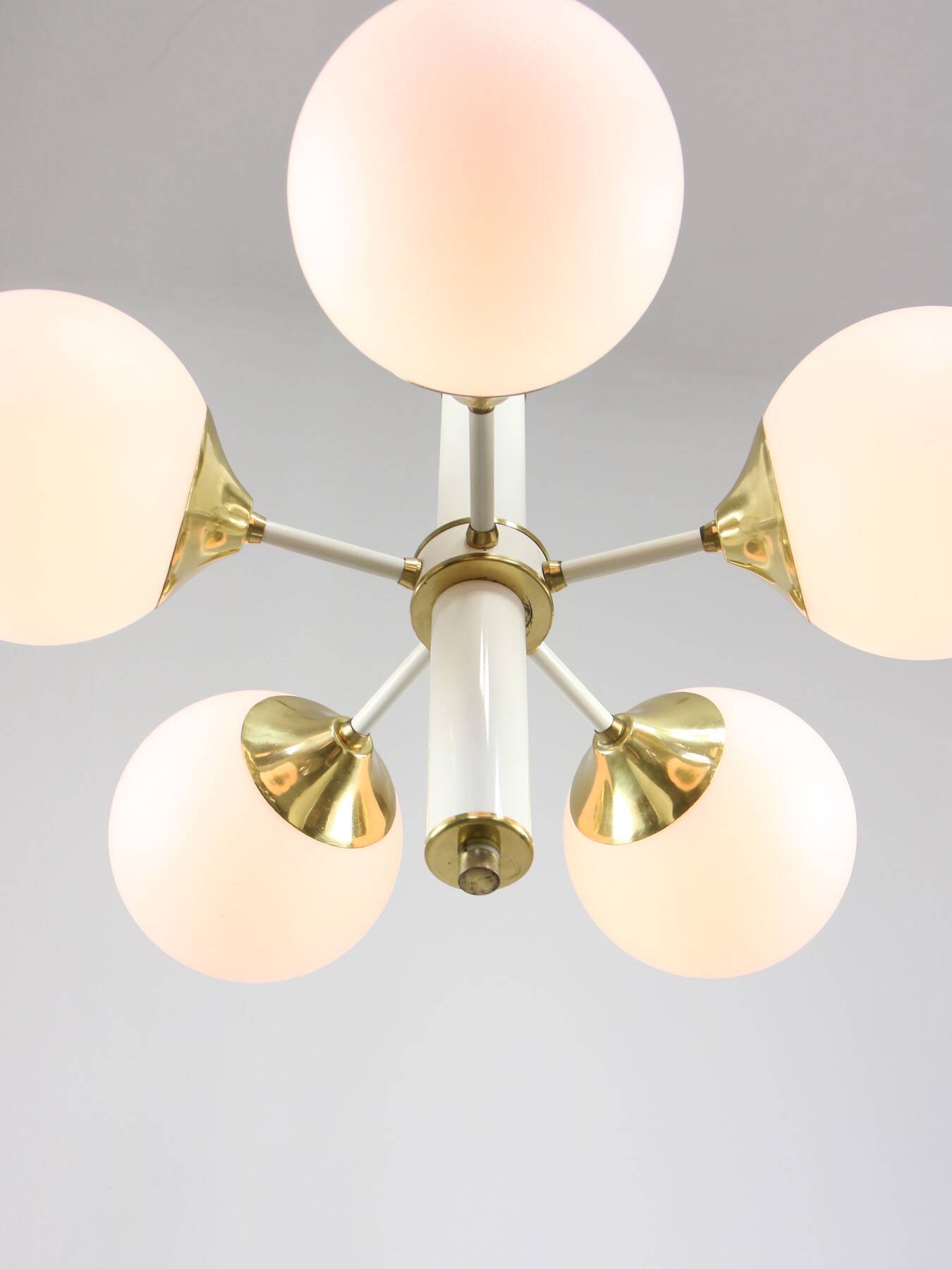 Mid-century Modern Italian Brass and Opaline Sputnik Chandelier