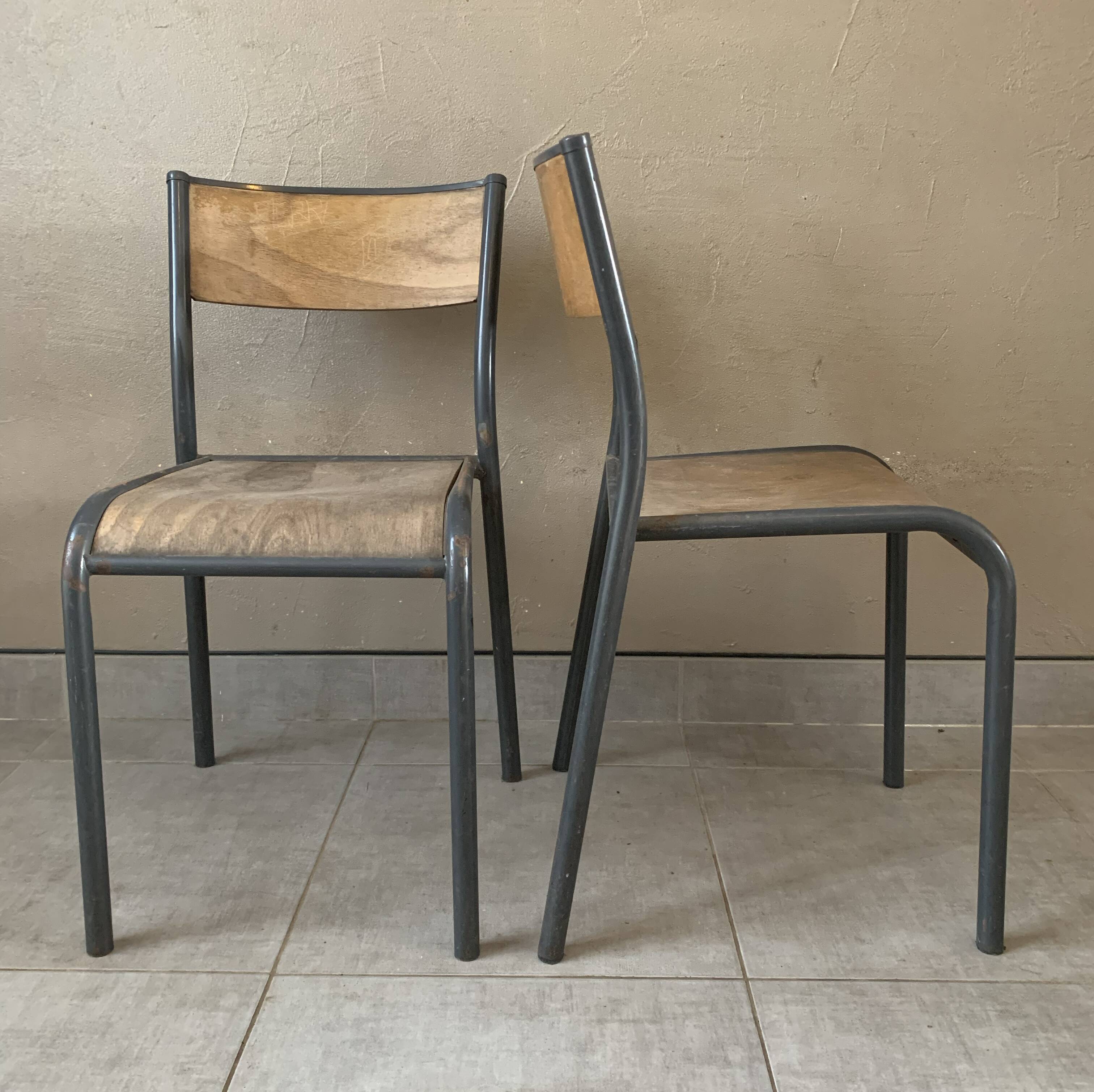 Set de 2 chaises d'école vintage Mullca 510