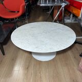 Eero Saarinen coffee table, vintage Knoll edition