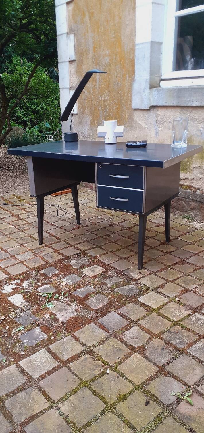 Strafor industrial metal desk, 1960s