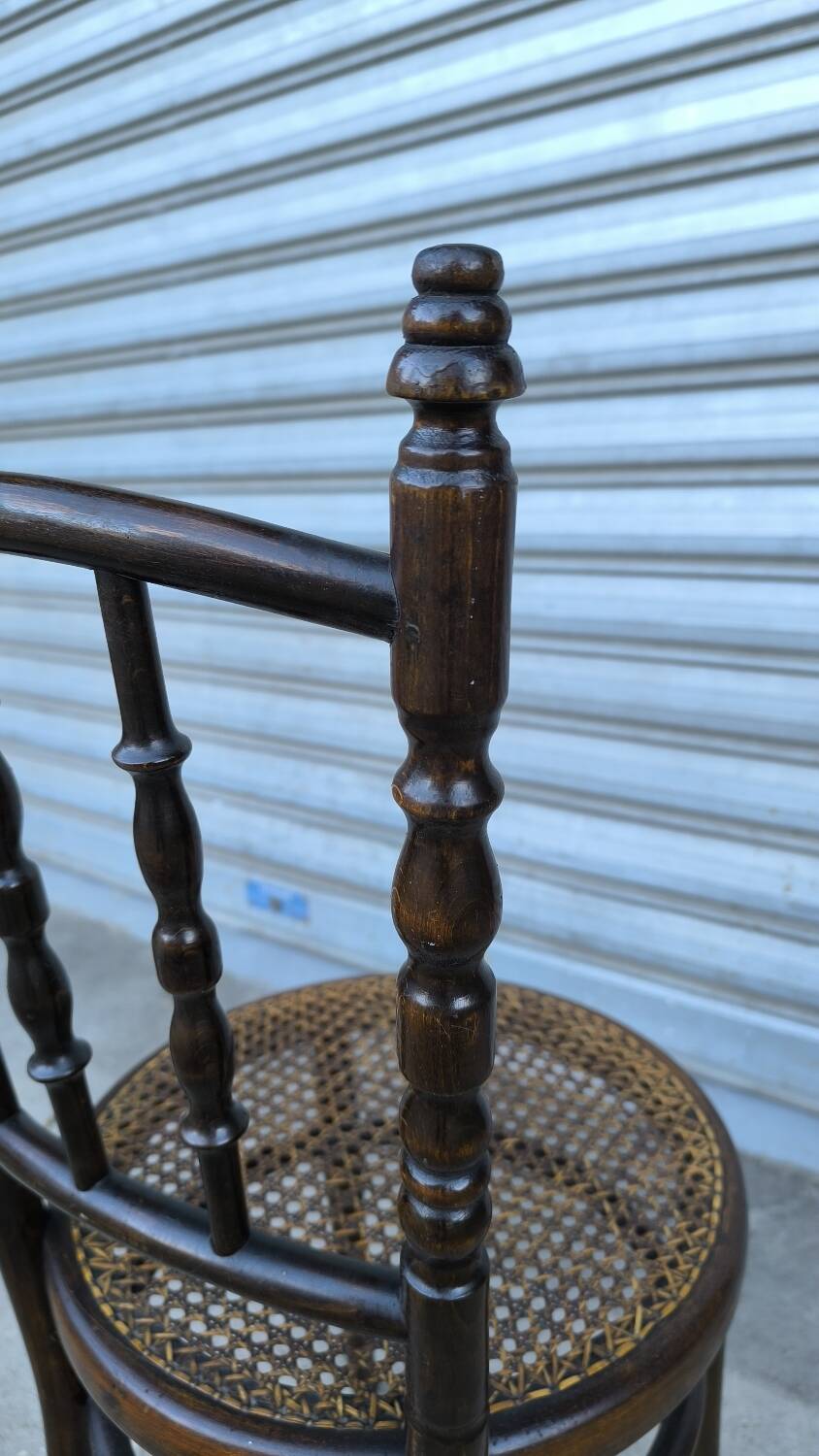 Mundus chair by Thonet Vienna Austria 1925