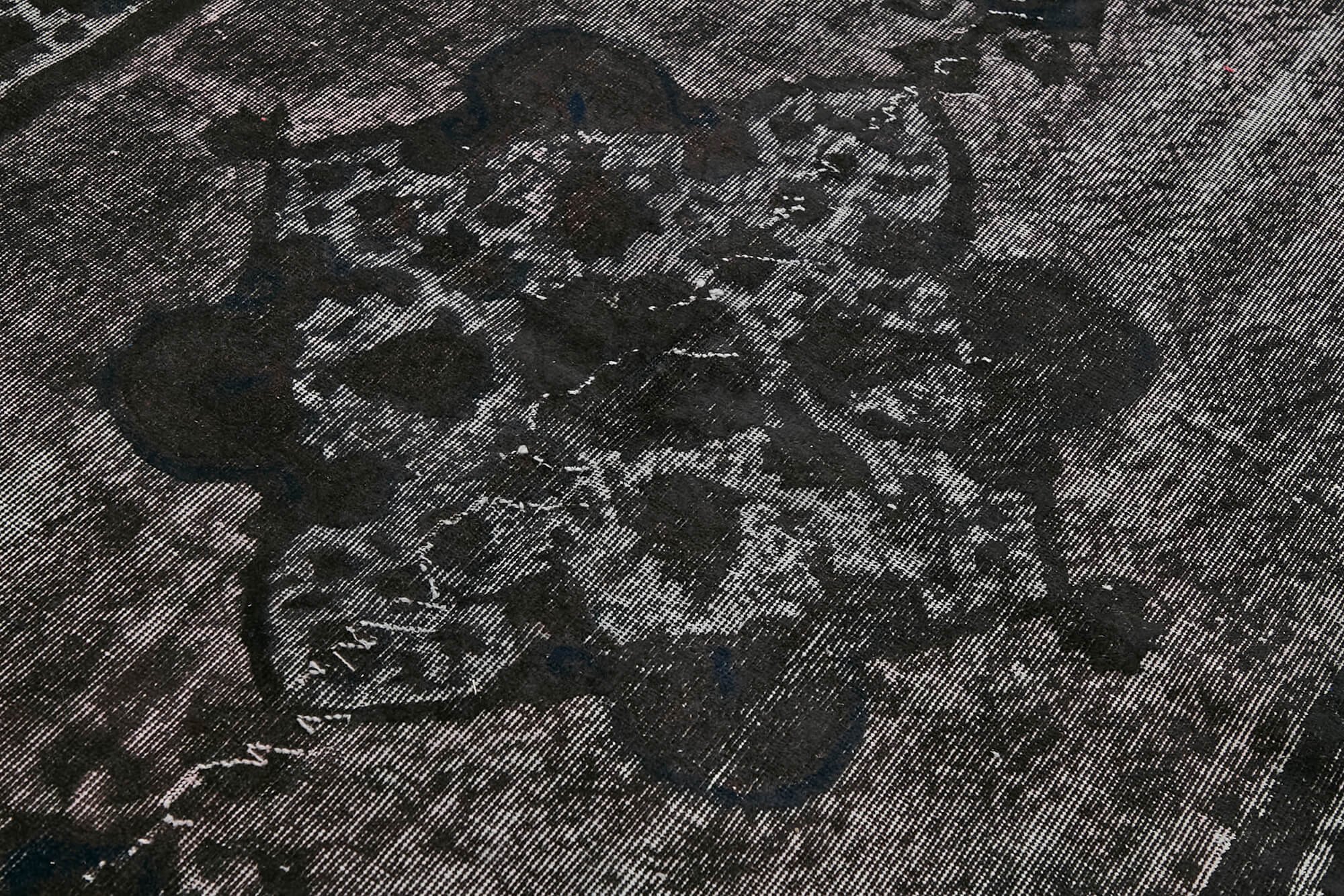 Handmade hi-low pile oriental 1980s 153 cm x 261 cm black rug
