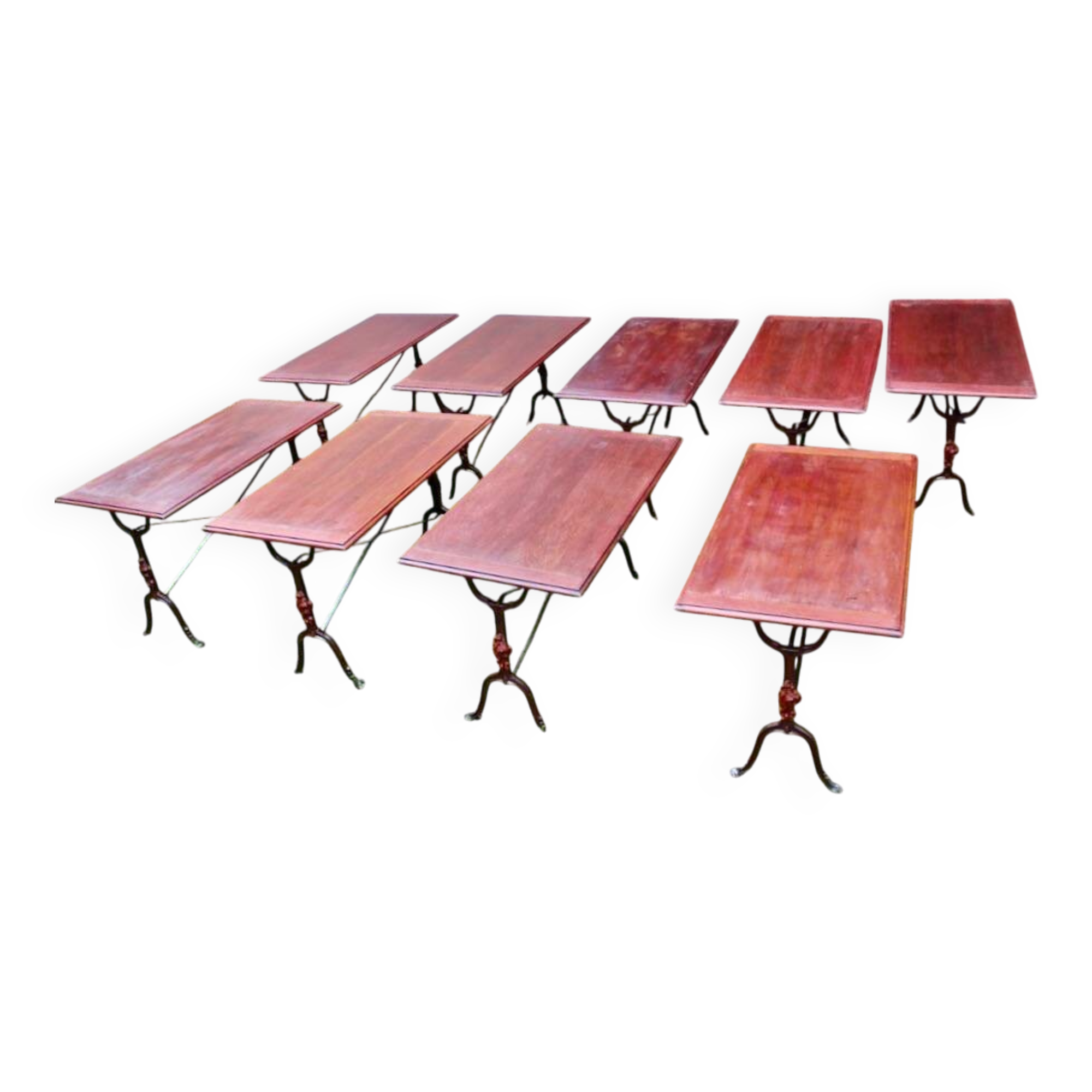 9 tables bistrot en bois et fer forgé, 1900