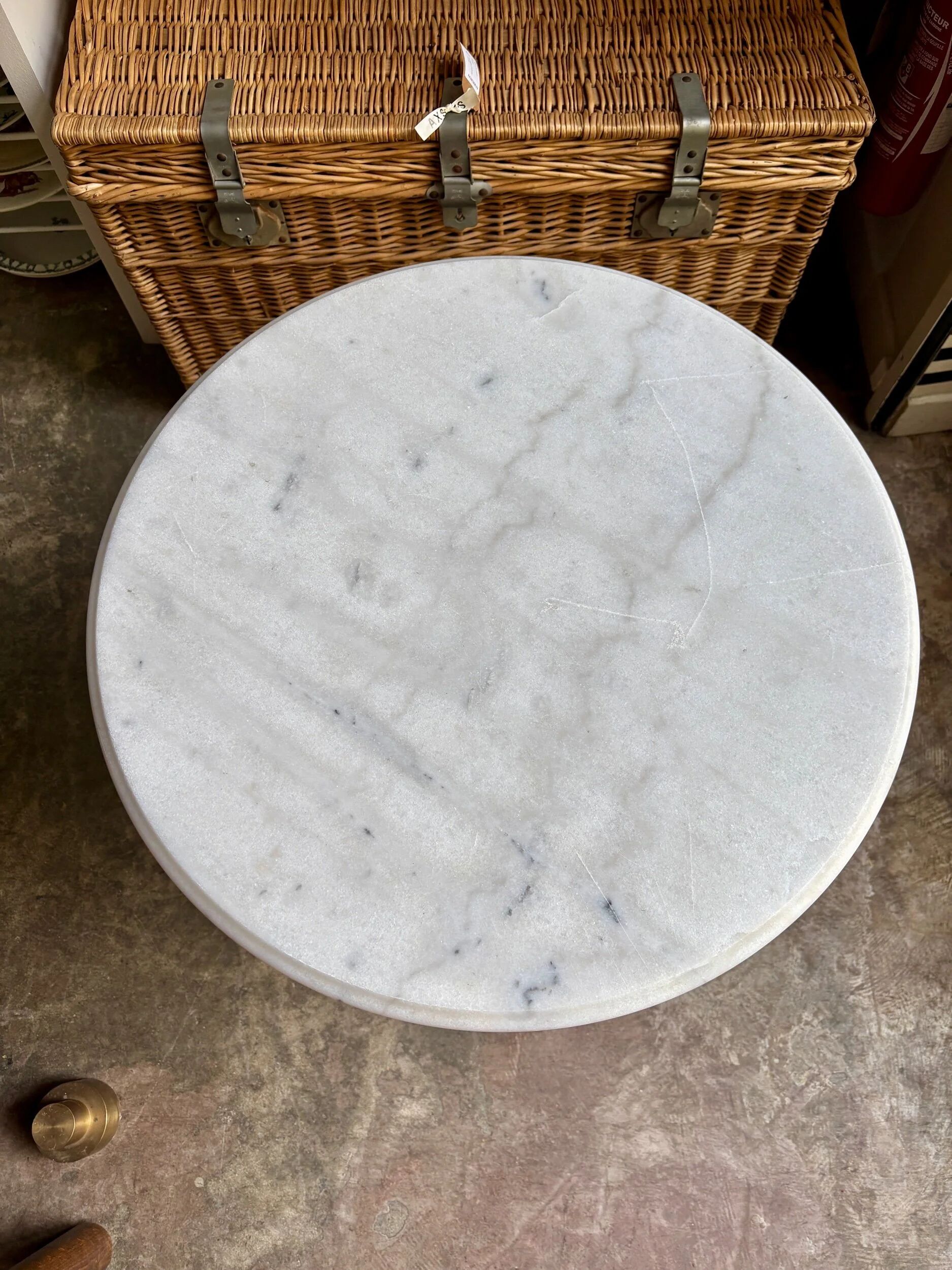 Bistro table in grey marble and black cast iron ⌀ 60 cm