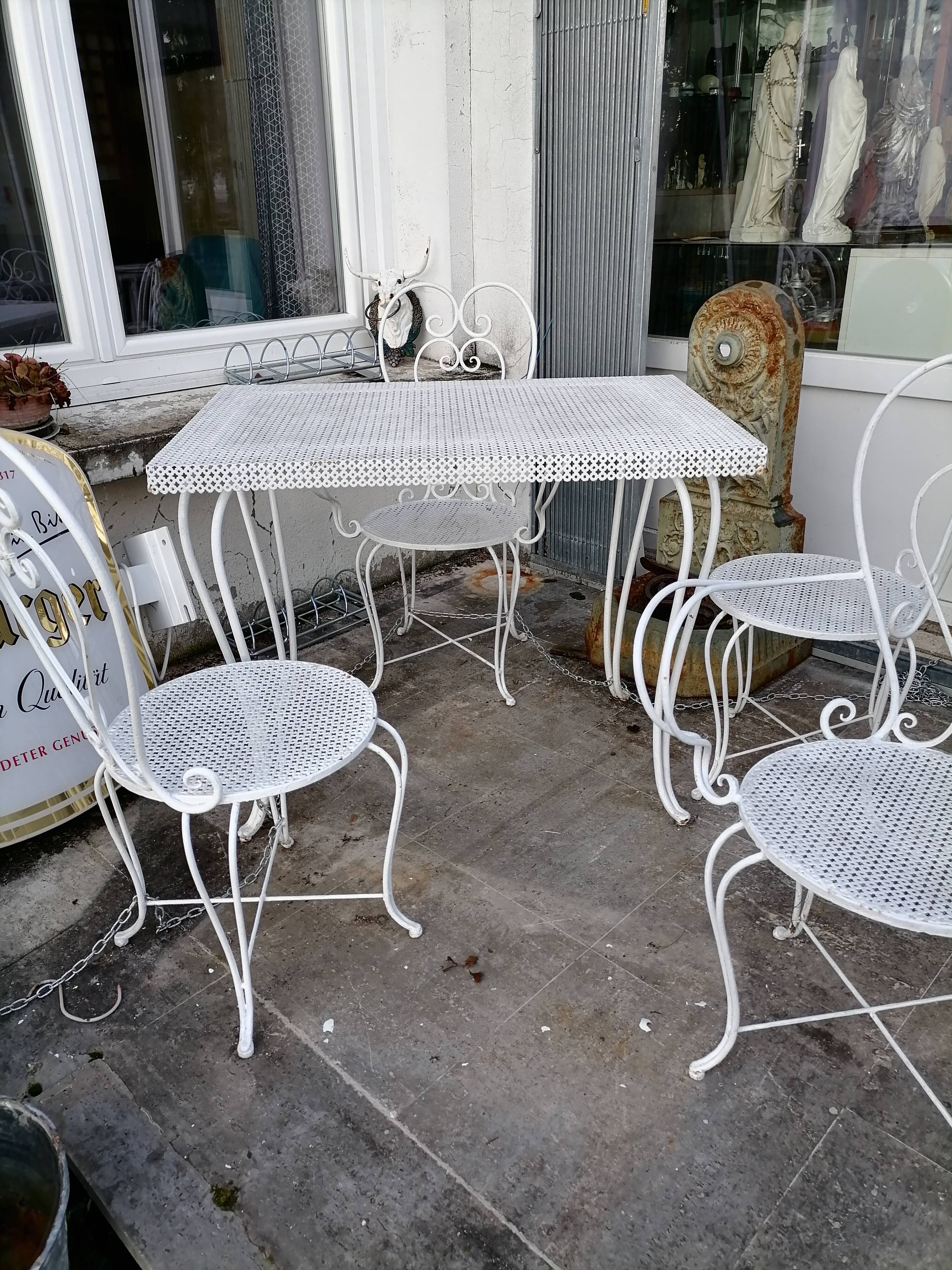 Living room wrought iron garden