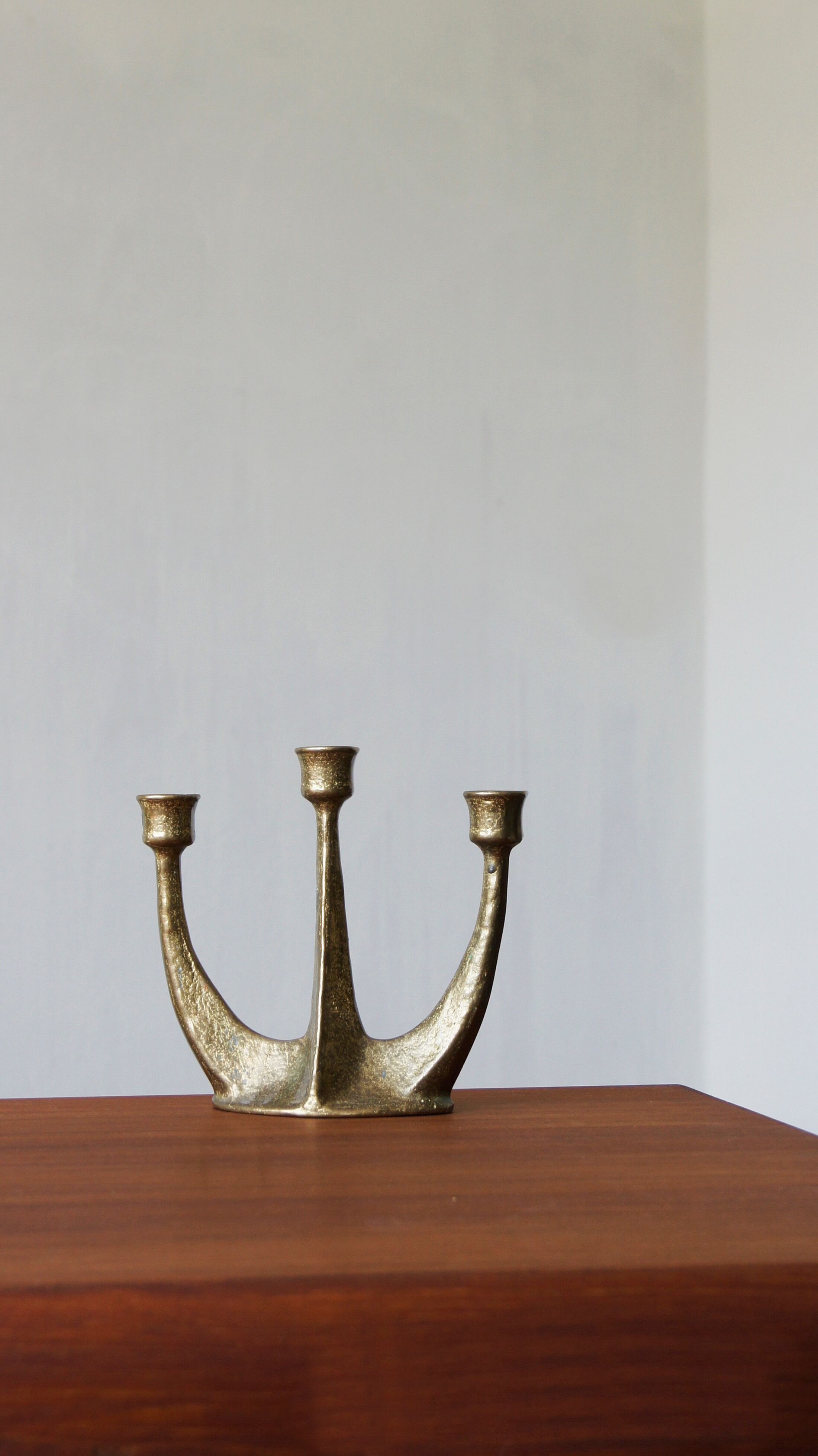 Bougeoir brutaliste de Gilde Handwerk