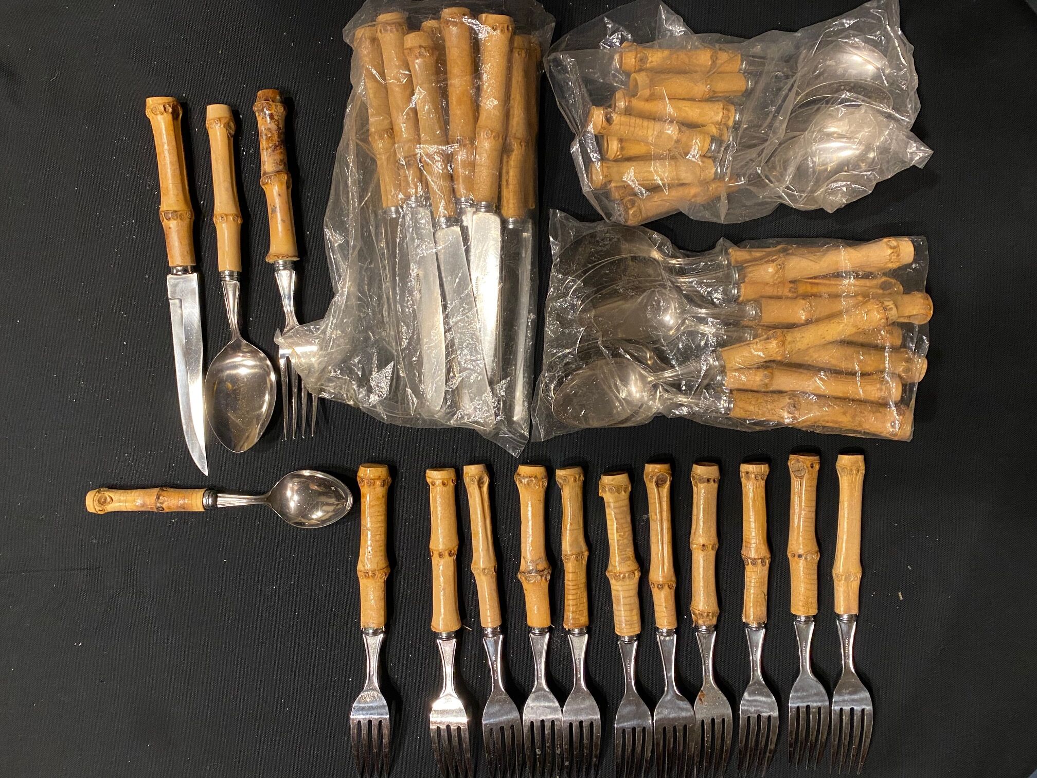 Stainless & bamboo cutlery service