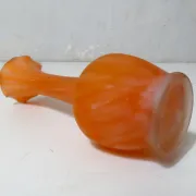 vase orange en pate de verre