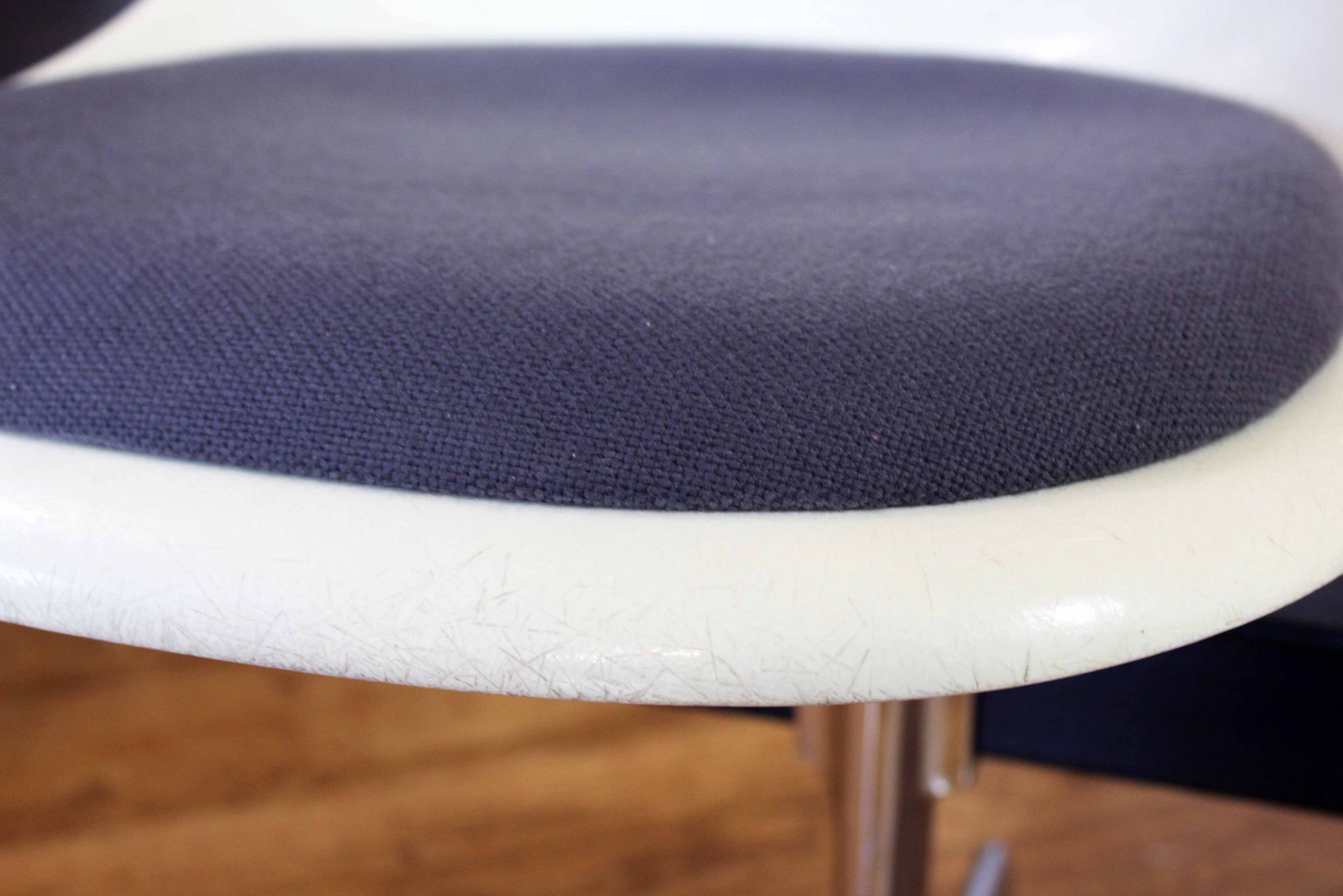 Eames 3-seater bench Vitra Edition 1970 Fibreglass