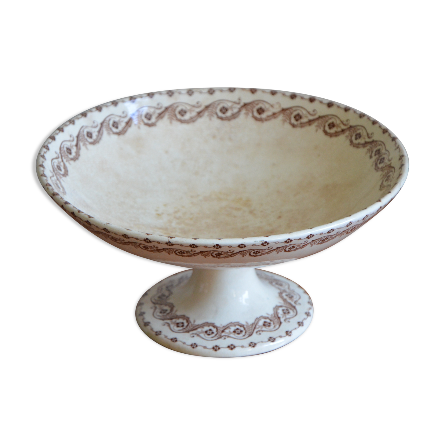Large fruit bowl from the Clarefontaine earthenware factory, LG, Turin collection.