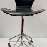 Arne Jacobsen's Seven Swivel Desk Chaide
