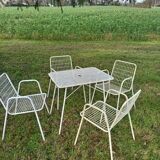 Chaises et table Ému Rio