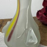 Vase in opaque glass paste
