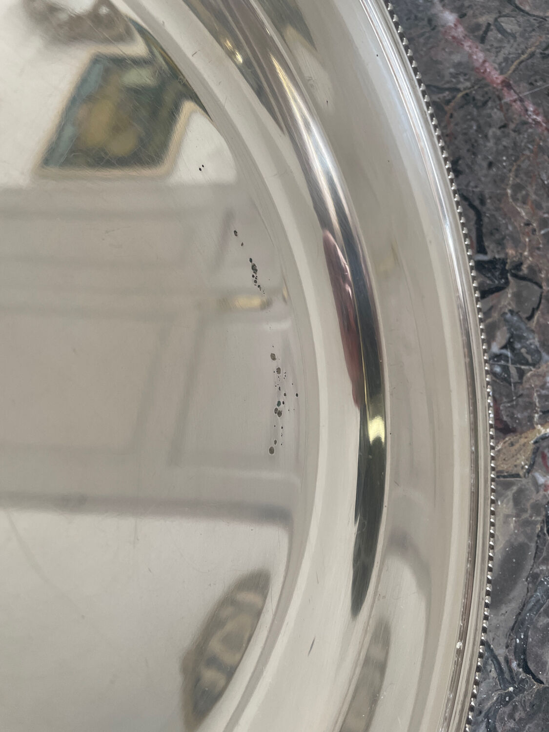 Flat Christofle round silver metal