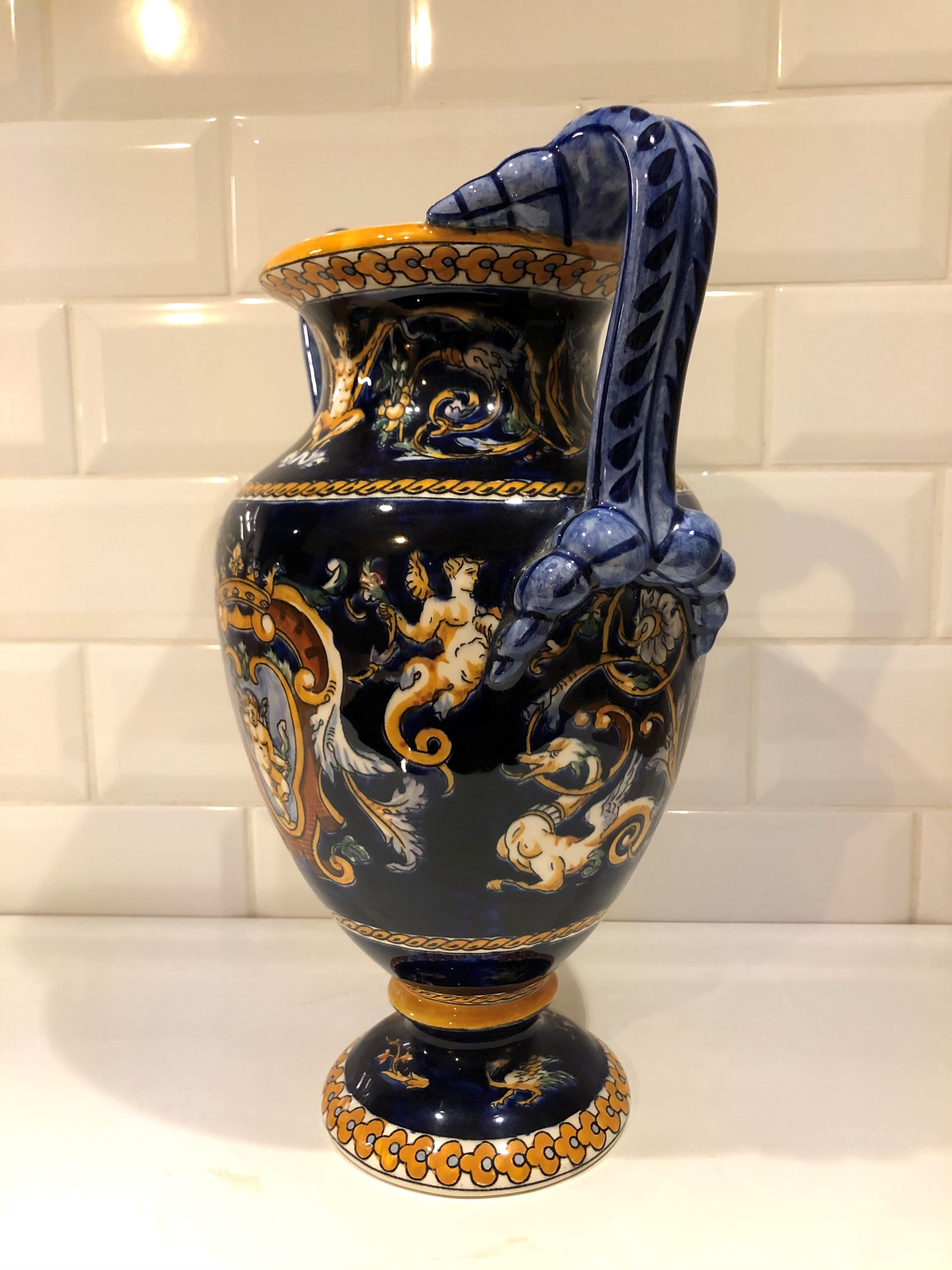 Renaissance vase - Gien factory