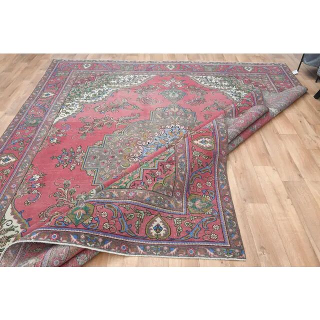 1970s Vintage Persian Handmade Wool Pink Oversized Area Rug 279x390