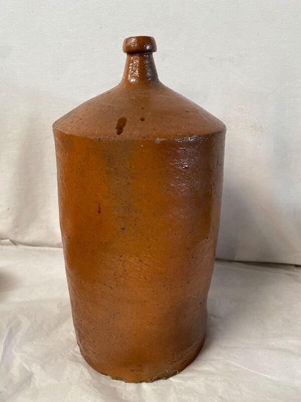 Bouteille en grès vintage