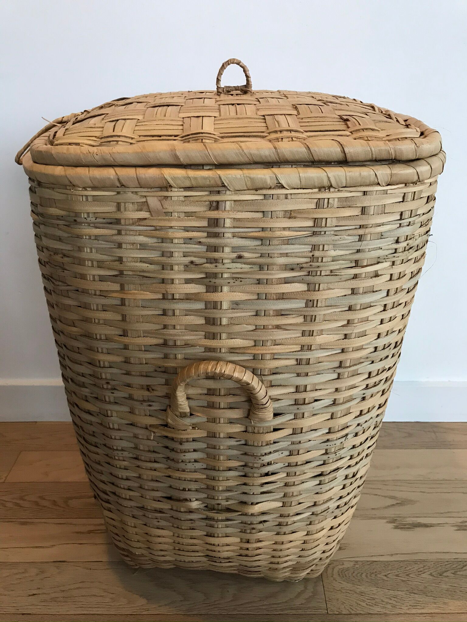 Large wicker/vintage bamboo laundry basket with lid