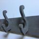 Porte manteau  ancien bois peint 5 patères