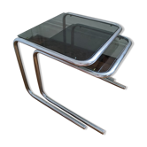 Tables gigognes