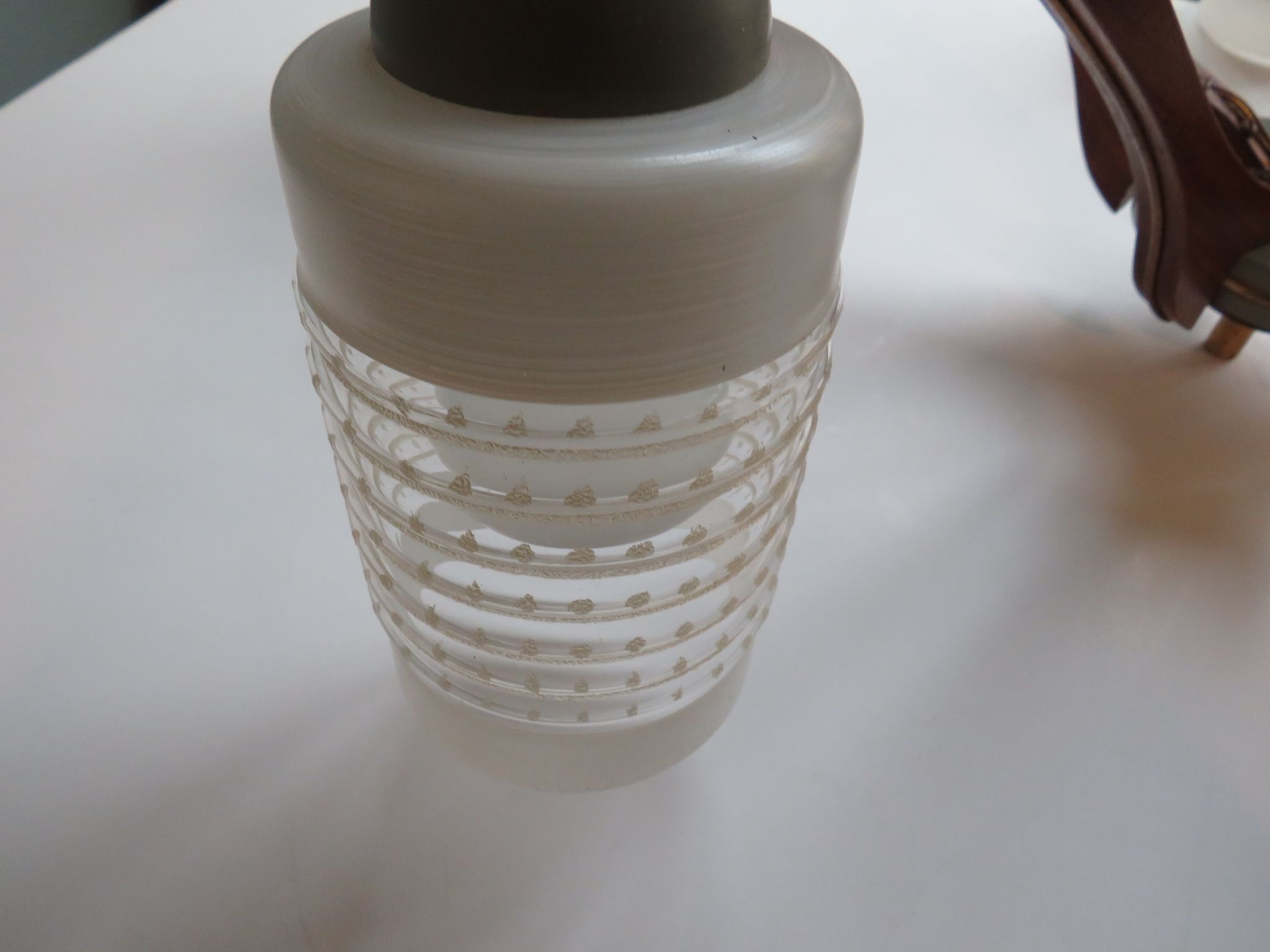 Lustre, teck et verre gravé, 1950 Italie