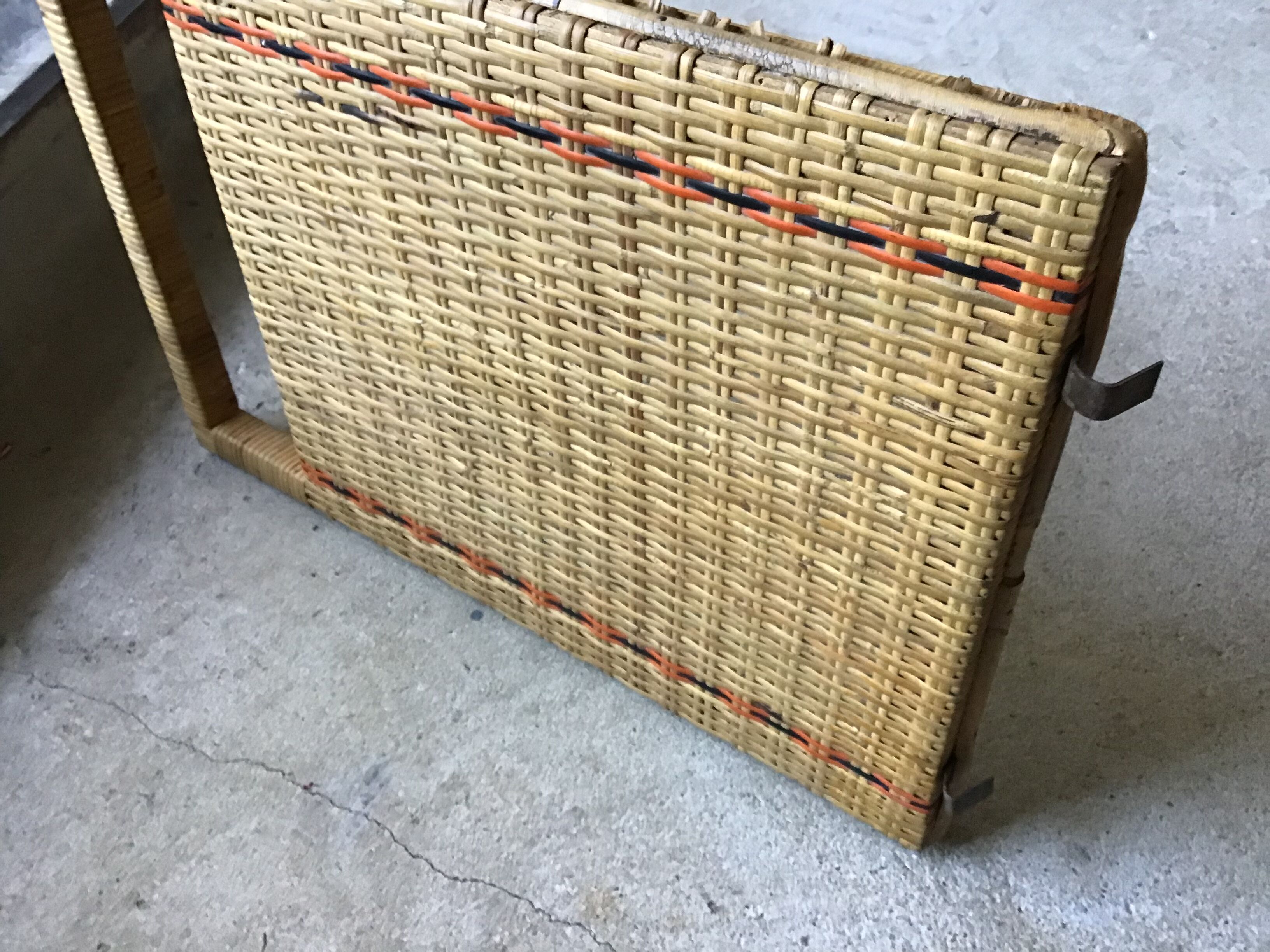 Antique chaise longue