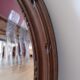Miroir en bois oval années 30