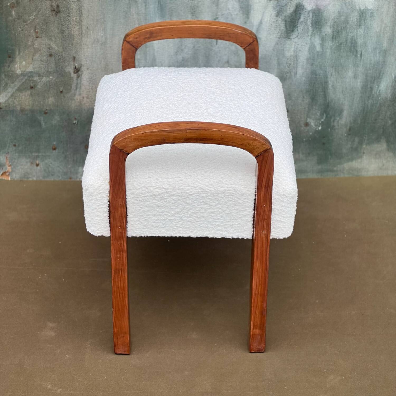 Deux tabourets mouton Decò