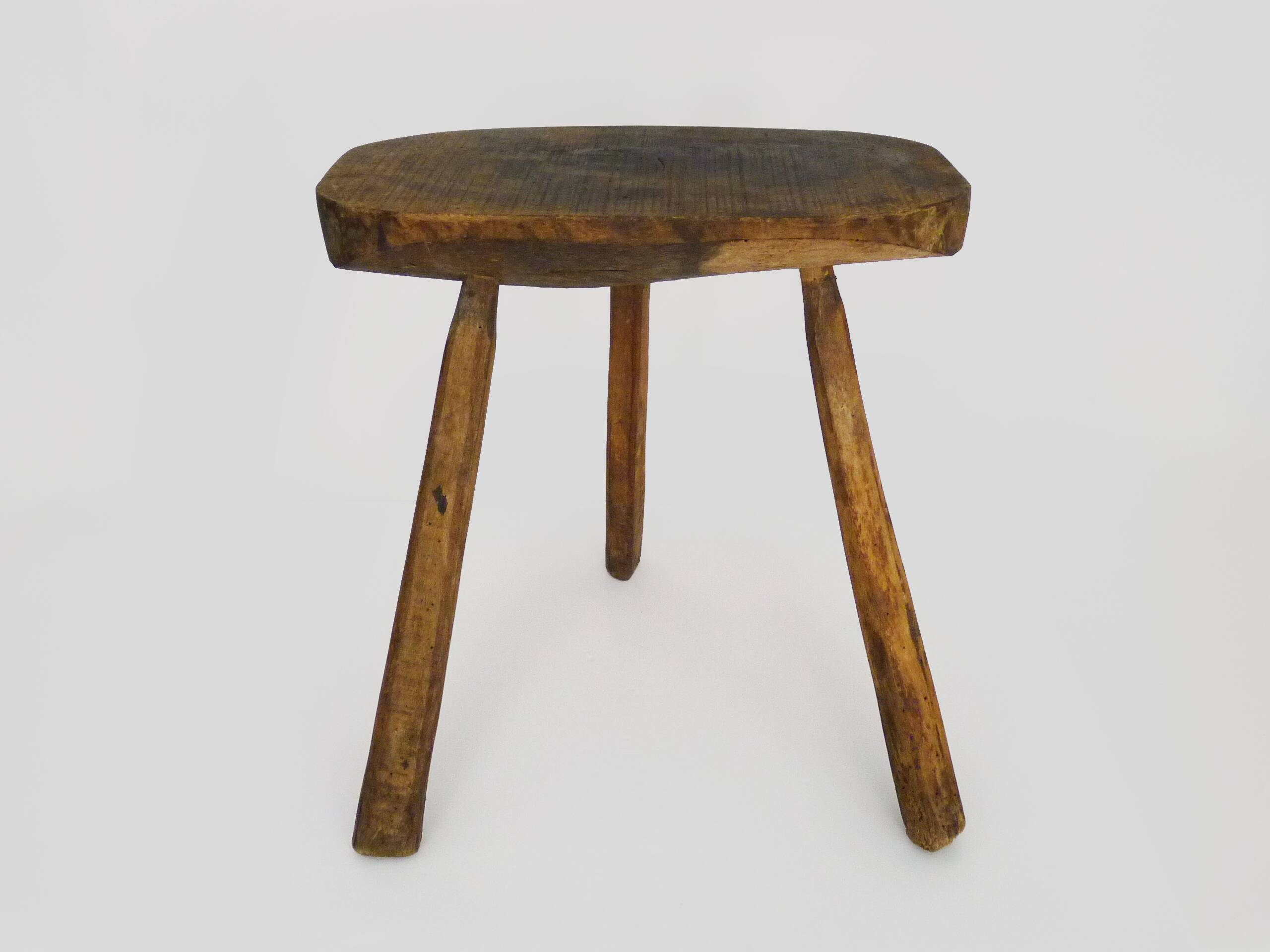 Tripod trading stool, peasant art Ariège, France nineteenth century