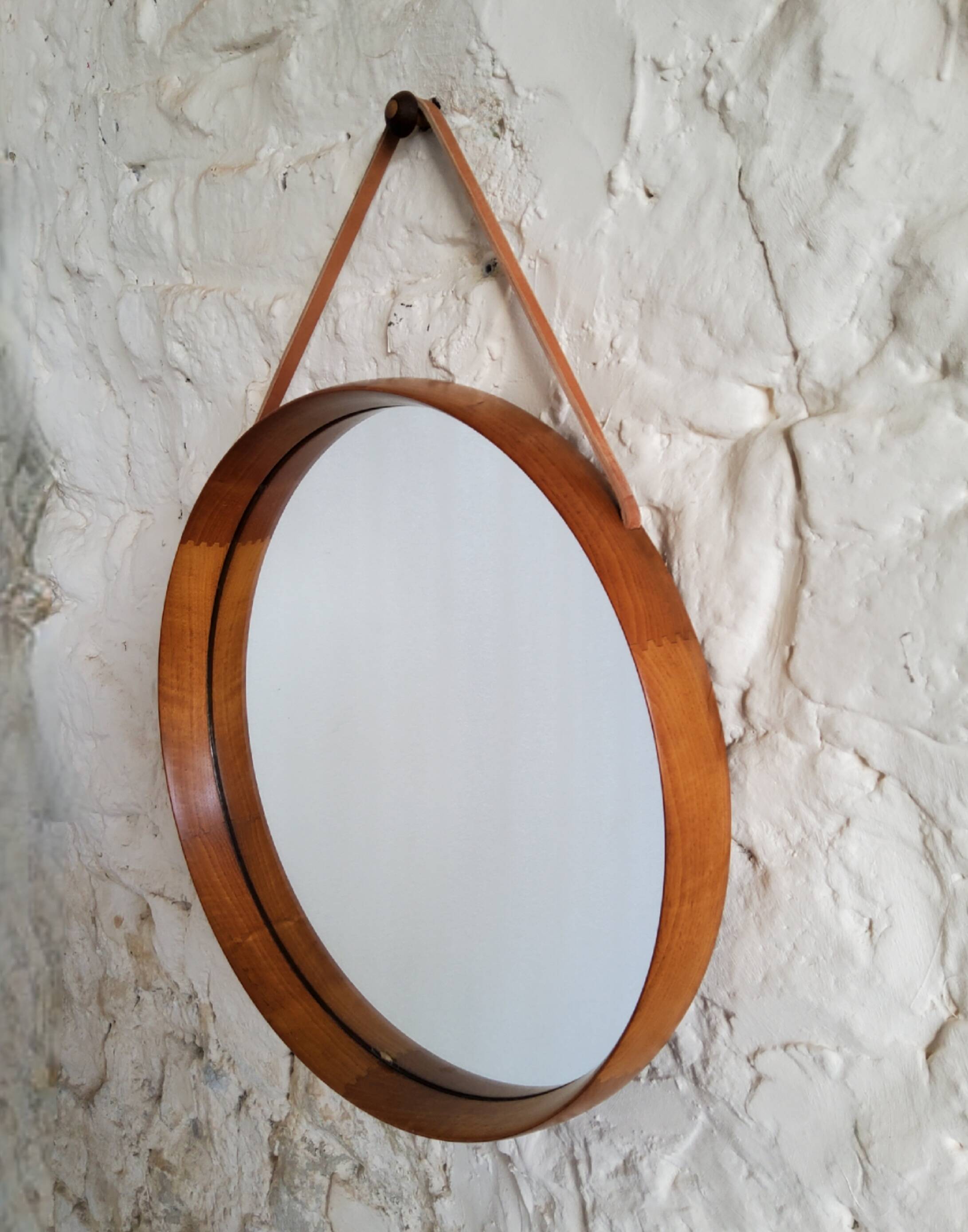Round teak mirror by Uno and Osten Kristiansson for Luxus Vittsjö, Sweden.