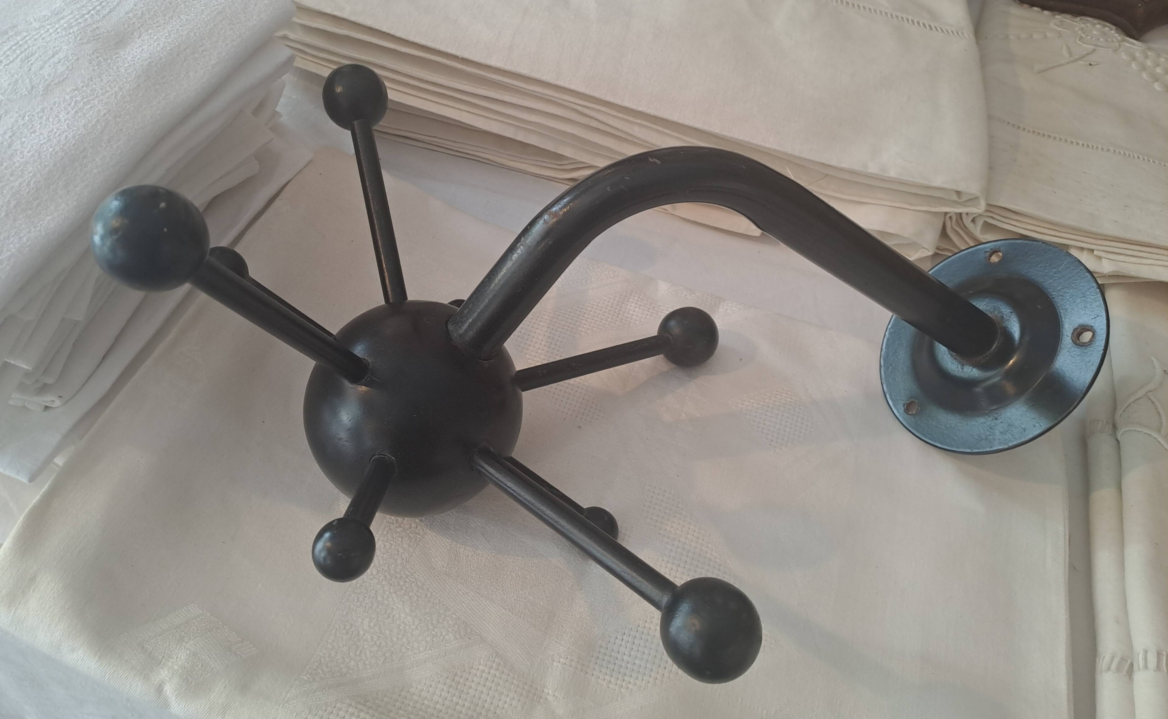 Coat rack Spoutnik Osvaldo Borsani