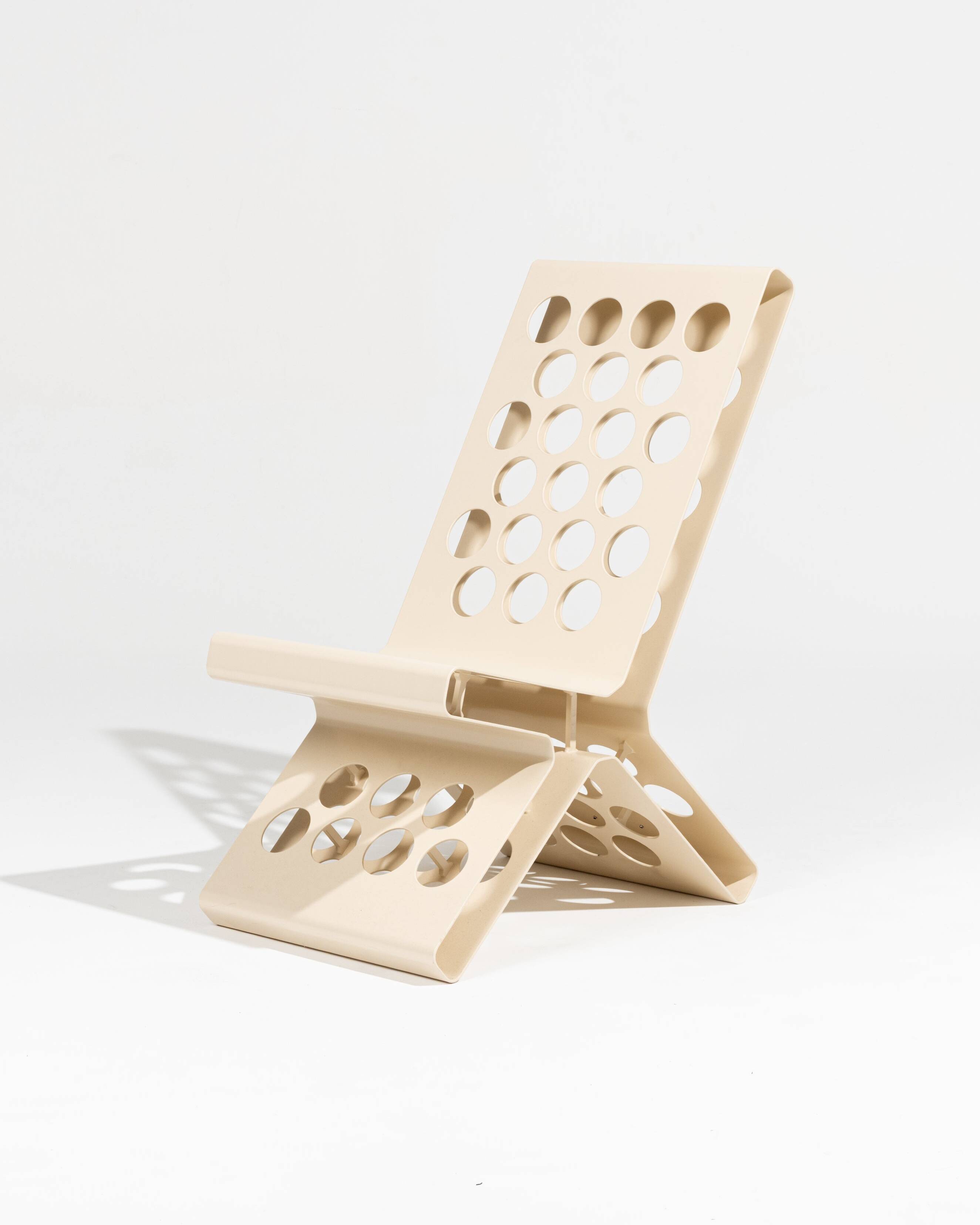 "DKR" CHAIR