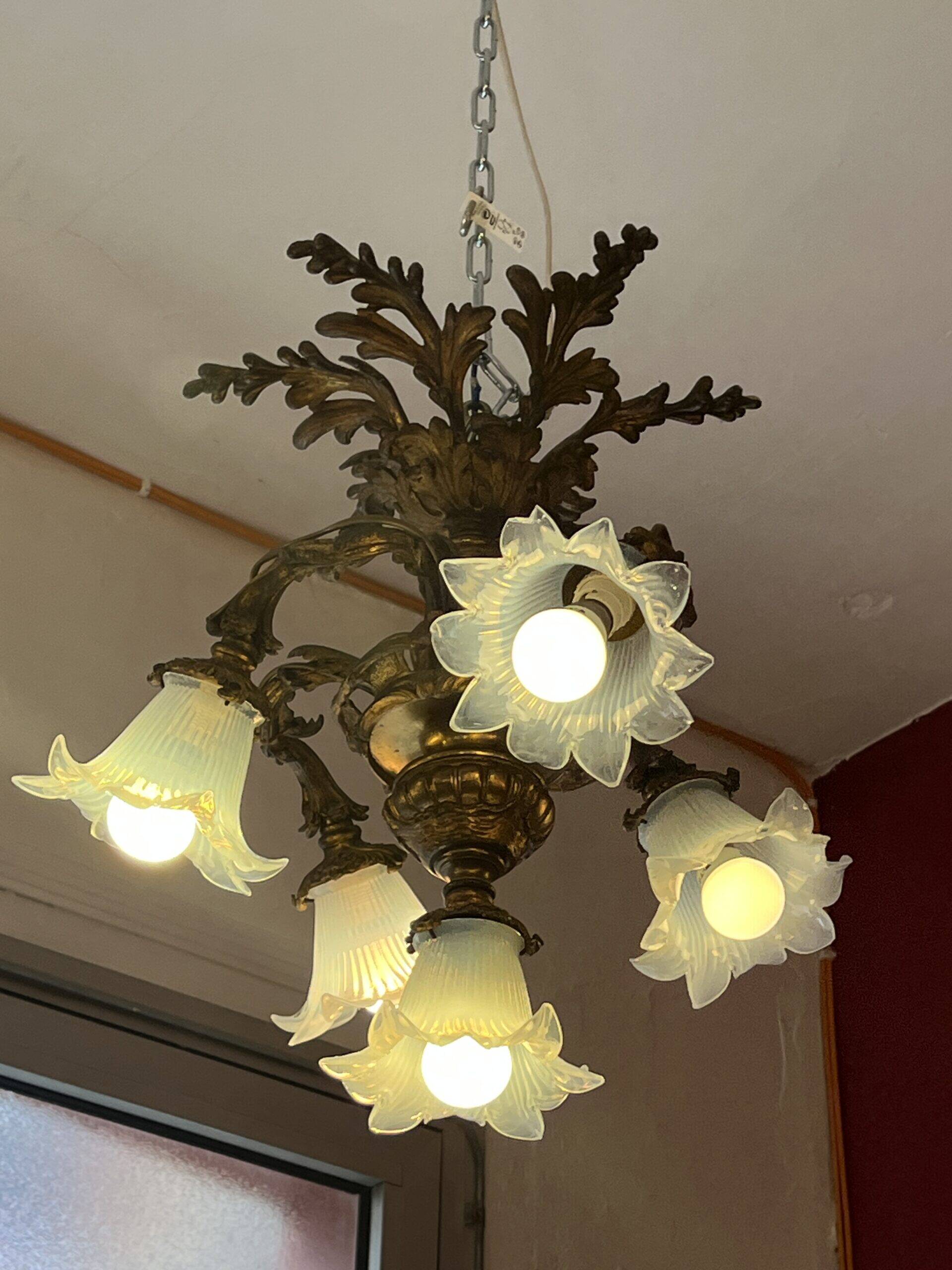 Solid bronze chandelier with moving arms, 19th century, opalescent tulips