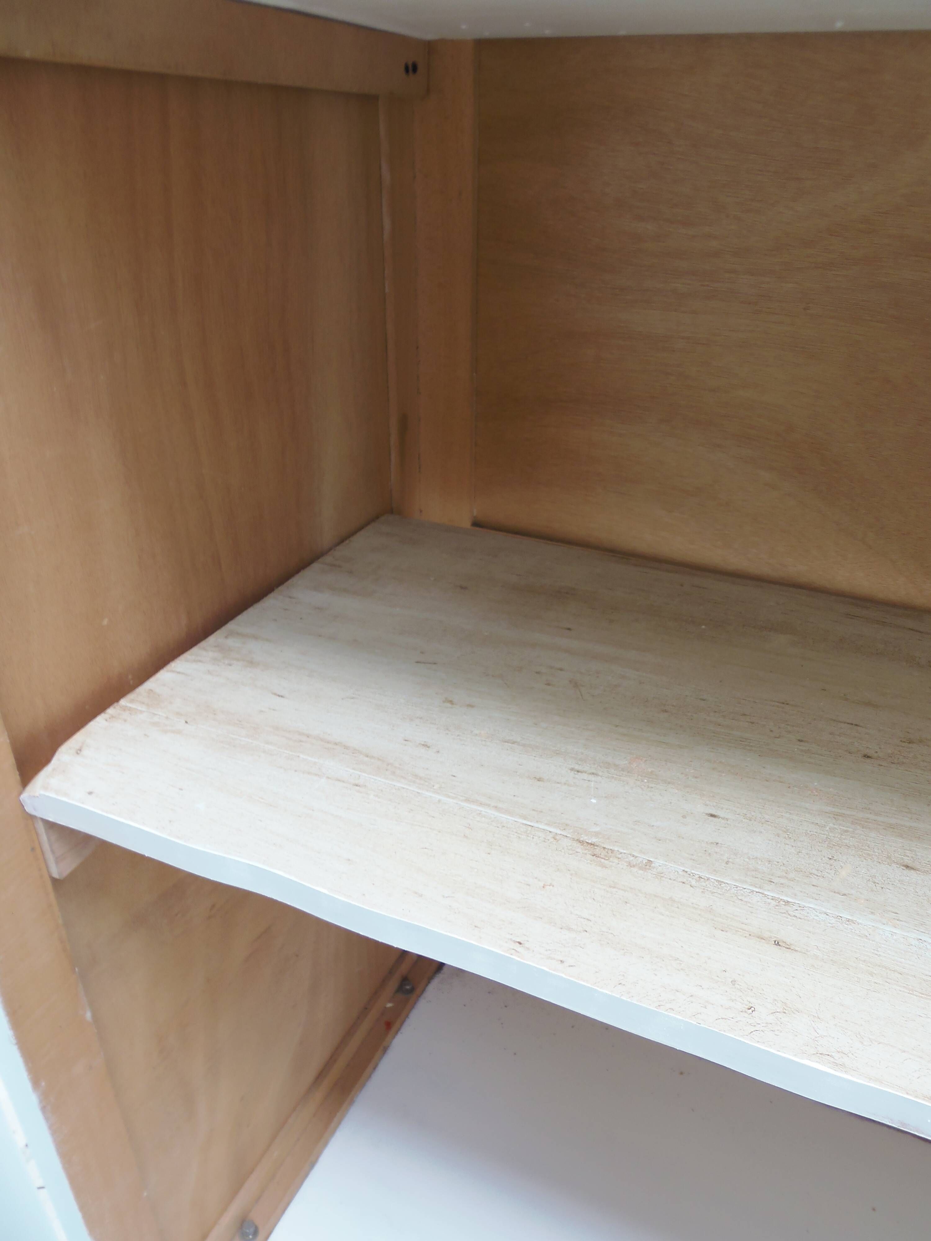 1950s wardrobe, 2 doors, one bar, 3 shelves, re-enchanted in pearl gray with waxed finish.