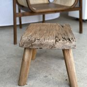 Small side table or stool in four-legged blond teak H:30 L43 l30