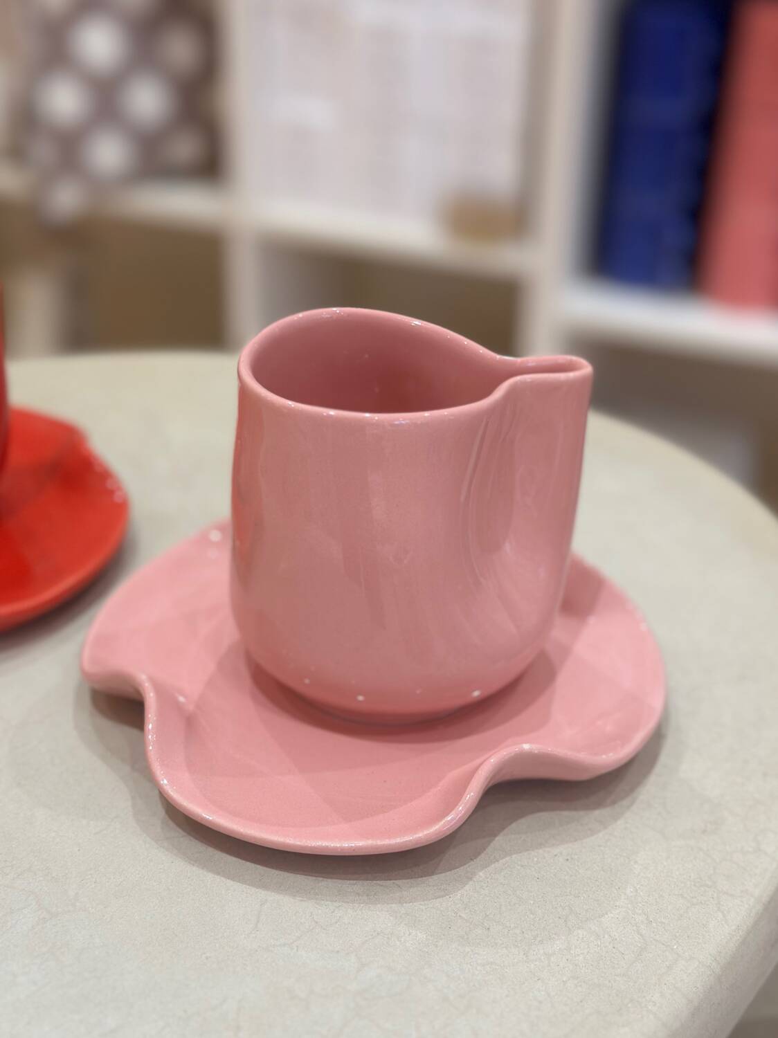 Set of ceramic artisan mugs with pink pop Barbapapa water lily design.