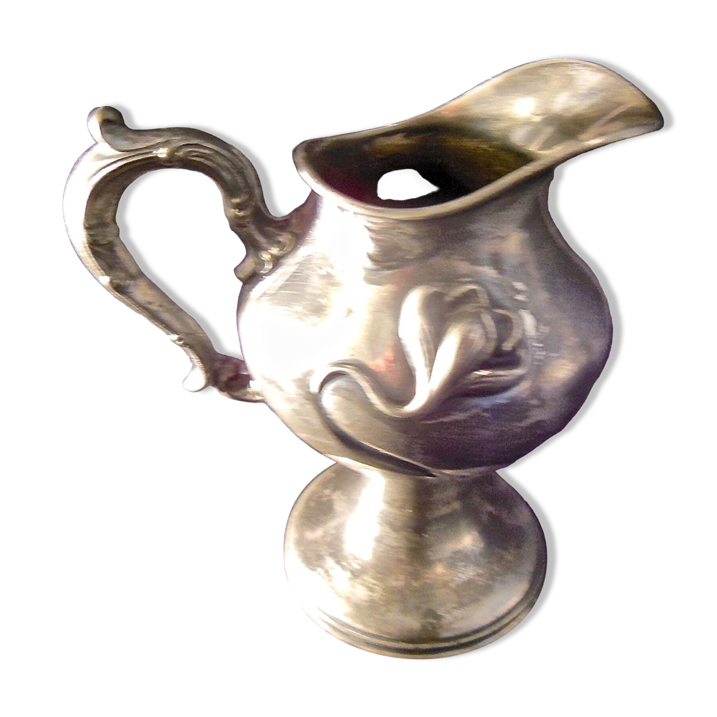 Art nouveau pourer,victor silver co,quadruple plate, liseron flower decoration