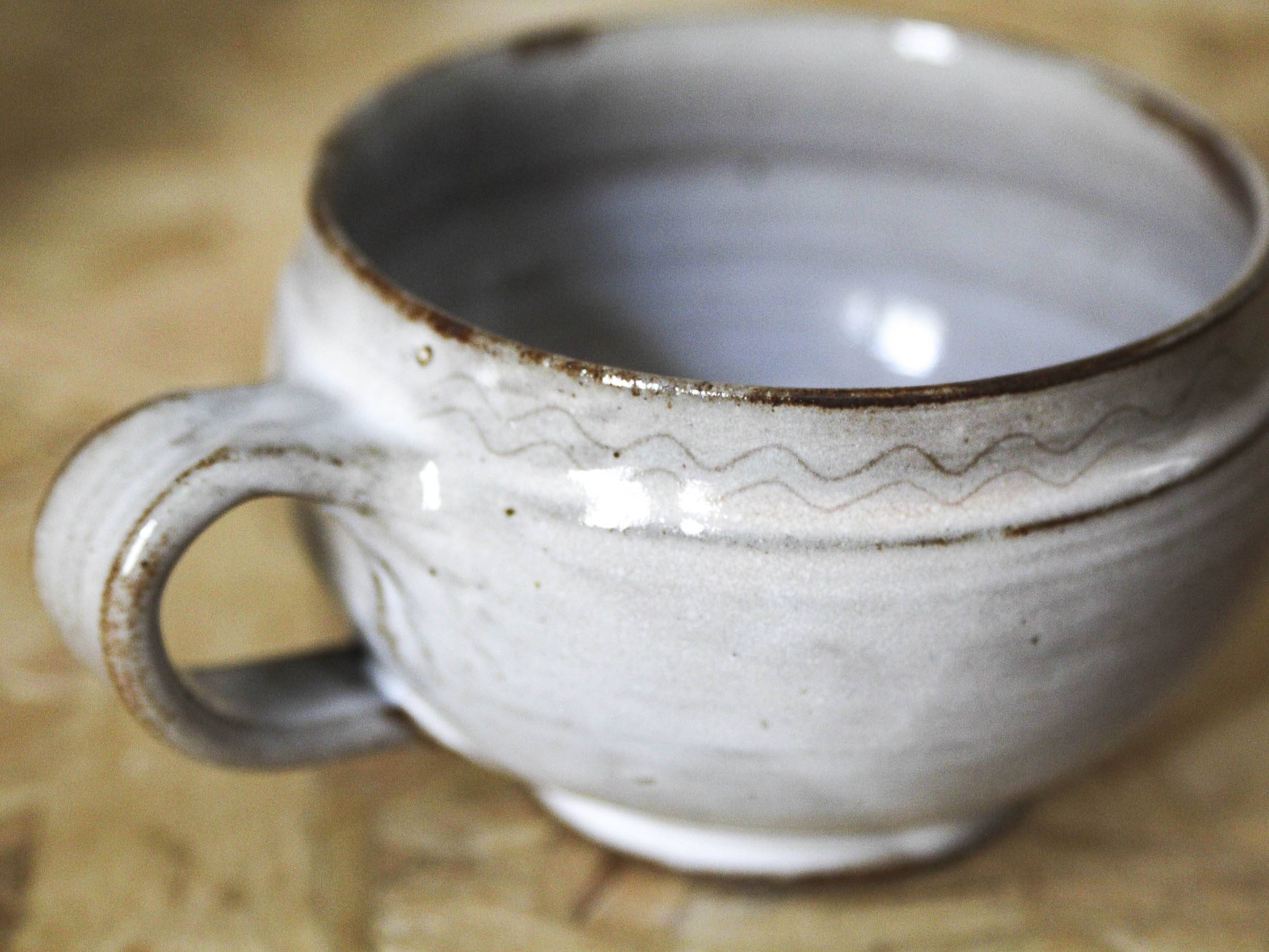 Set of 10 coffee cups and saucers Chantal and Thierry Robert