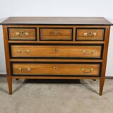 Property chest of drawers in solid walnut, Louis XVI period – Late 18th century