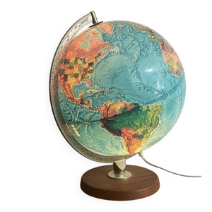 Globe terrestre lumineux